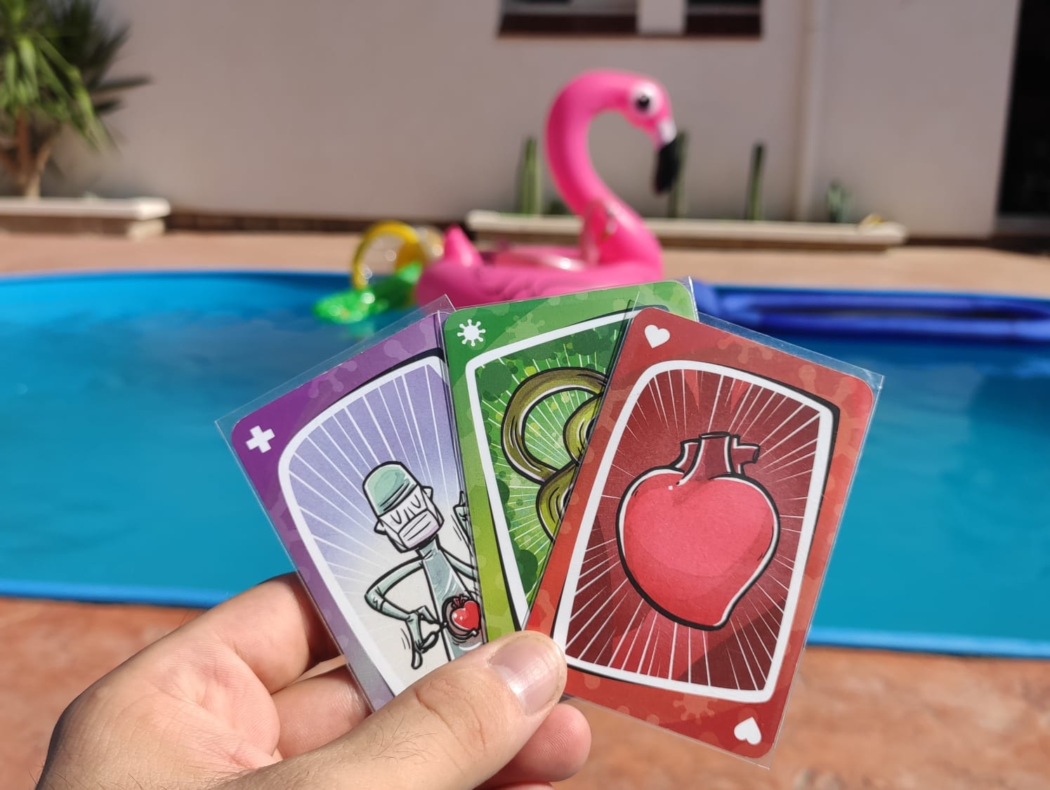 5 Beach / Pool-friendly Board Games you need to know