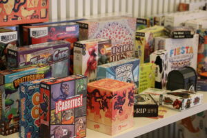 Read more about the article <strong>How to meet people to play board games in Barcelona</strong>